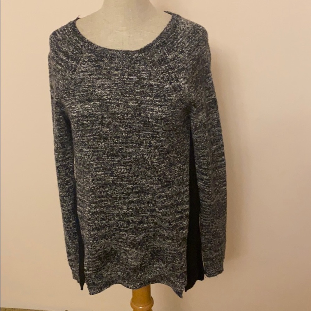 LOFT Sweater